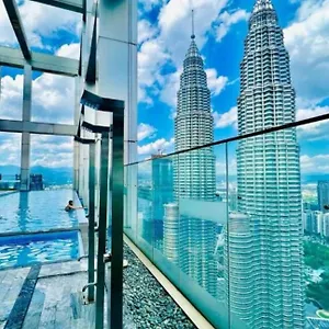 tropicana-the-residence-klcc-by-luxury-suites-asia.kualalumpurs-hotels.com/